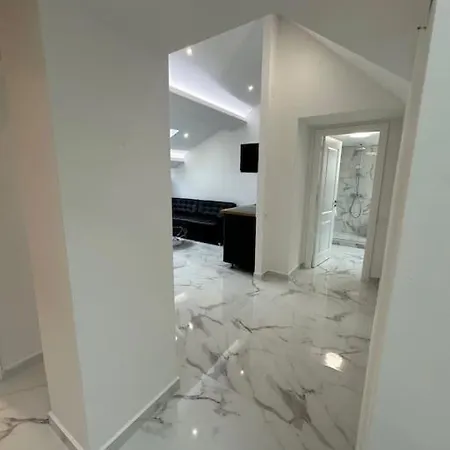 公寓 Cozy In Center